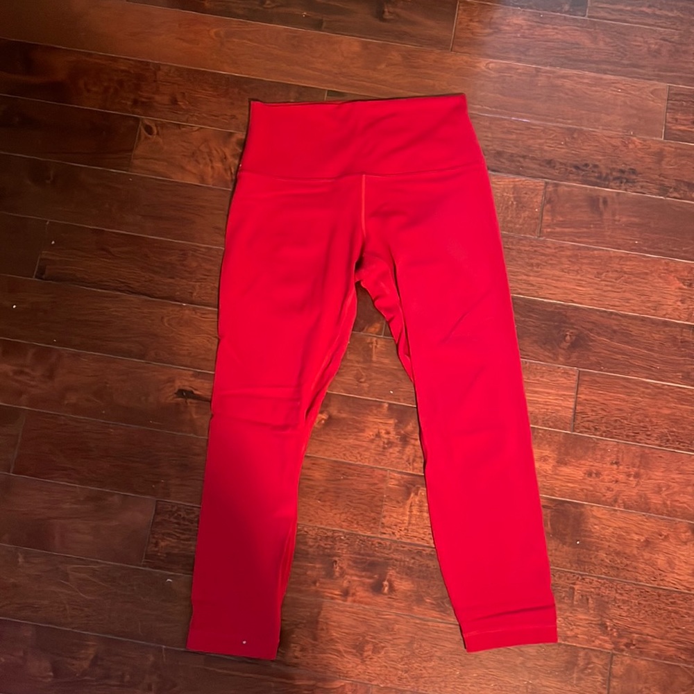 Lululemon leggings size 8